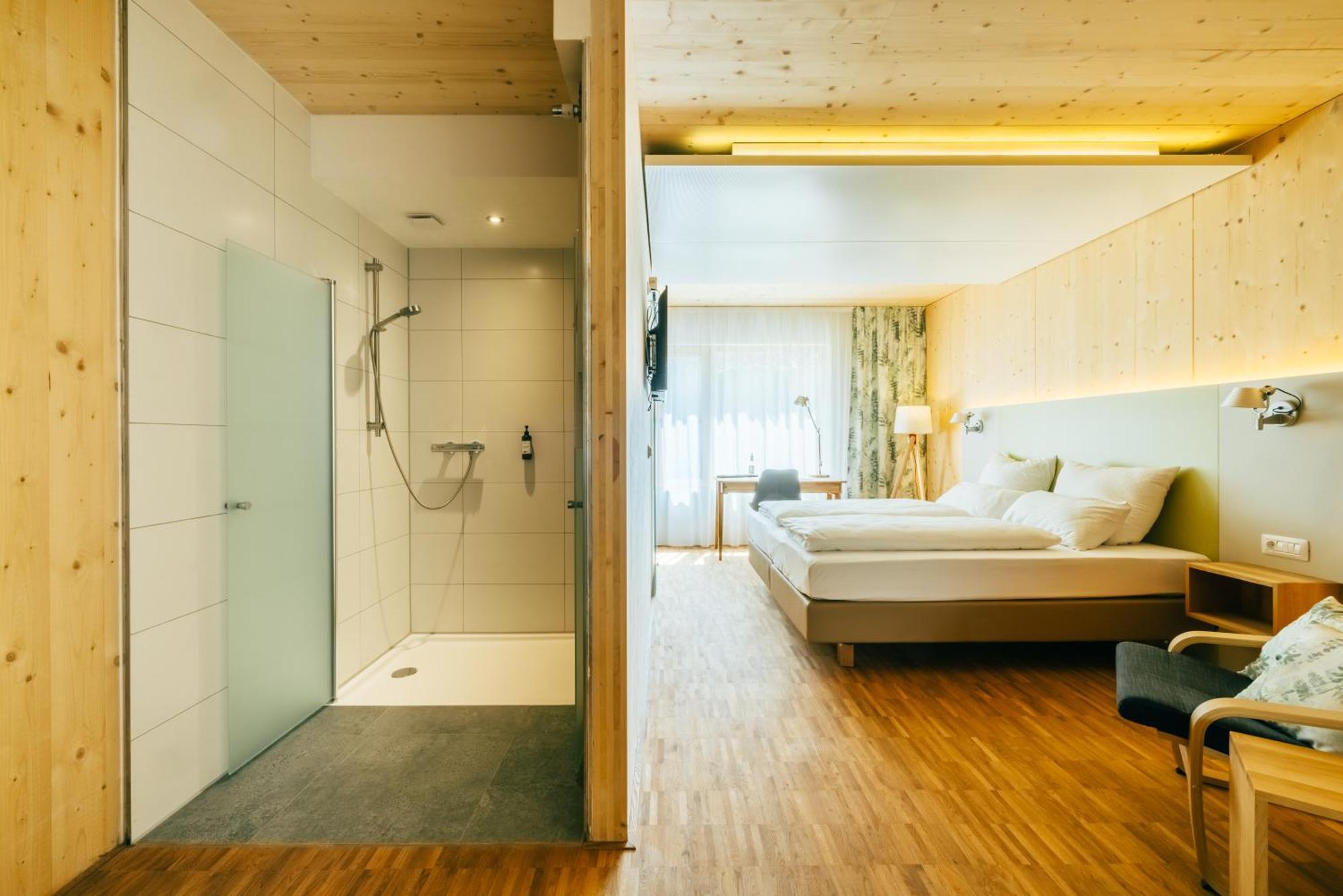 Oekohotel Aus Holz Alea Eco Pfaffenhofen an der Ilm ภายนอก รูปภาพ