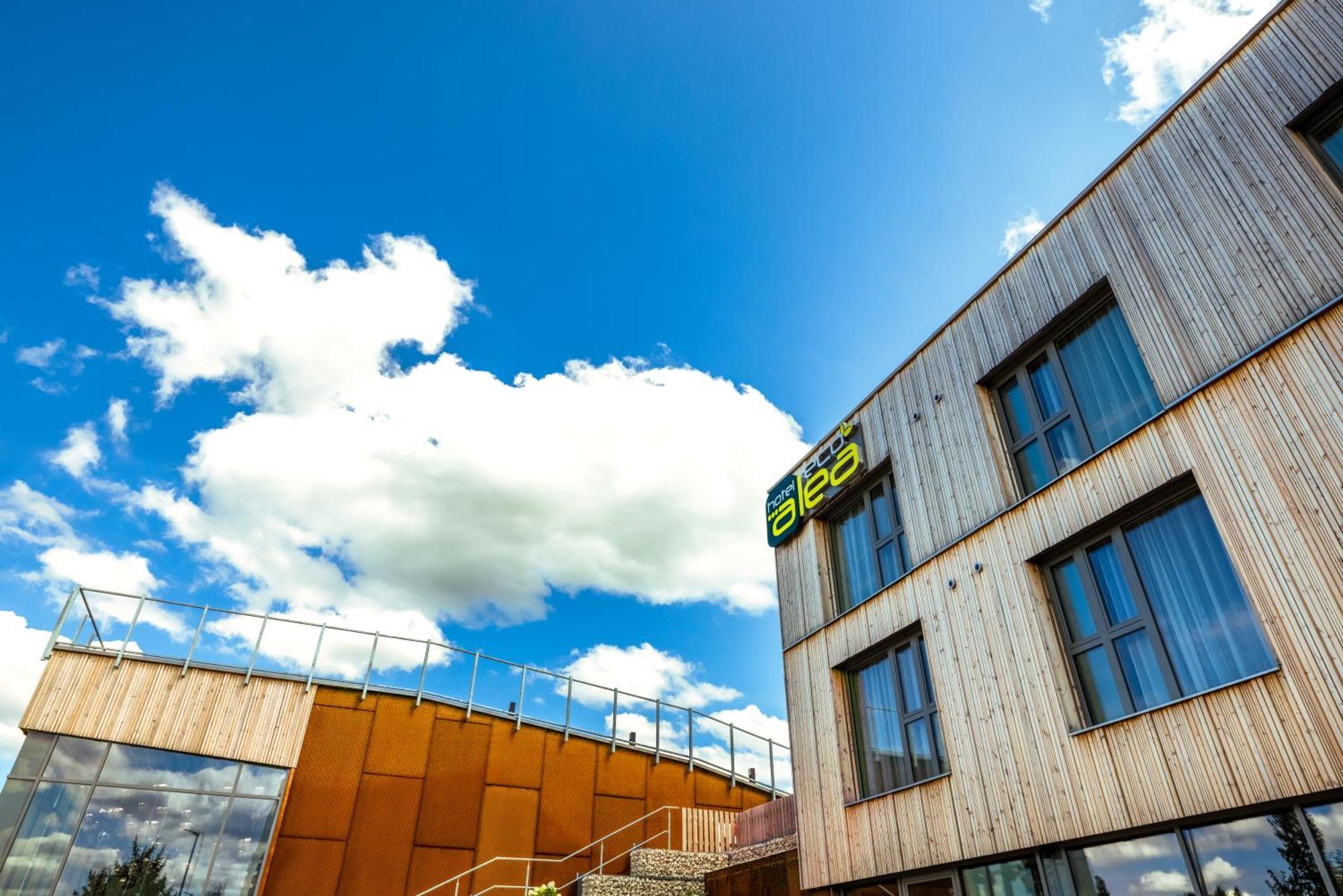 Oekohotel Aus Holz Alea Eco Pfaffenhofen an der Ilm ภายนอก รูปภาพ