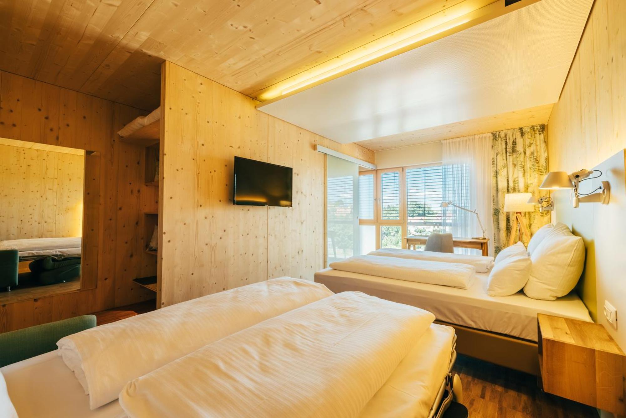 Oekohotel Aus Holz Alea Eco Pfaffenhofen an der Ilm ภายนอก รูปภาพ